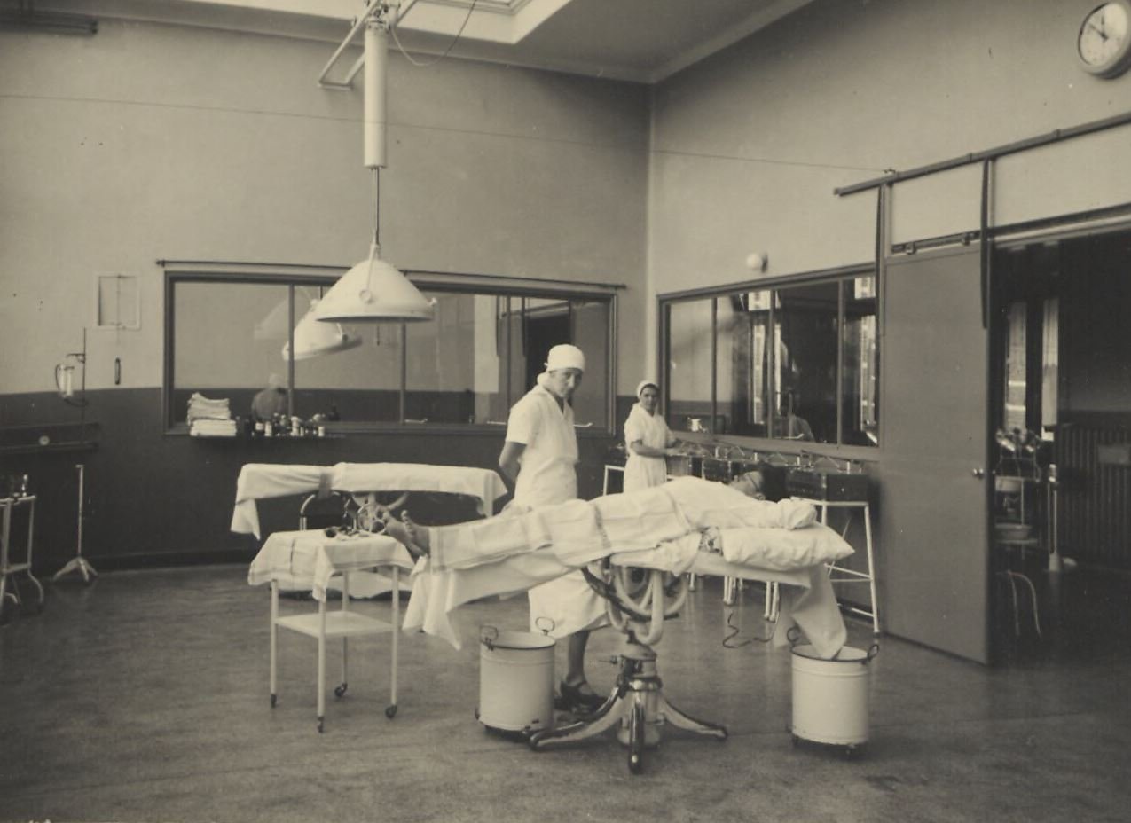 'Nieuwe' operatiekamer, 'Kliniek voor Heelkunde', 1936