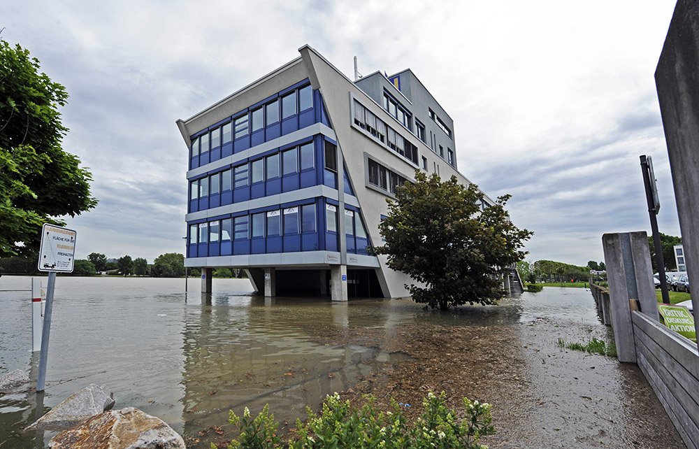 Overstroming in Ludwigshafen, foto door Martin H. Hartmann