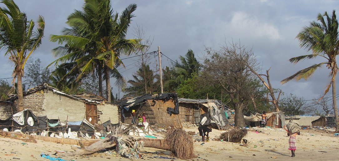 Photo of houses along the coast in Beira, Mozambique