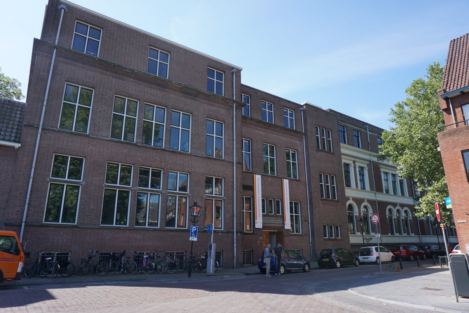 Front view of Bijlhouwerstraat 6