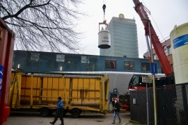 Highly advanced NMR instrument arrived at Utrecht Science Park