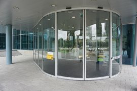 The doors of the alternative entrance of the David de Wied building (wheelchair accessible but not wheelchair friendly because of the slope)