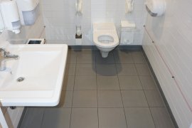 The accessible toilet in Drift 6