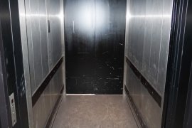 The elevator at Earth Simulation Lab