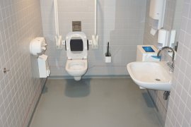 The accessible toilet on the ground floor of the Victor J. Koningsberger building