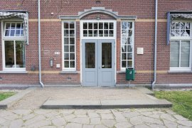 The main entrance of Locke Hall