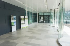 The corridor leading to the Venig Meinesz building A
