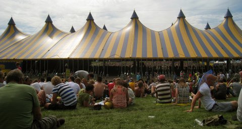 De Alpha tent op Lowlands. Bron: Wikimedia/Timster