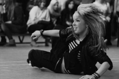 Dutch hip hop dancer Marthe Weijers (Creative Commons CCO)