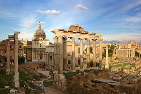 Forum Romanum in Rome. Wikimedia Commons/Stefan Bauer