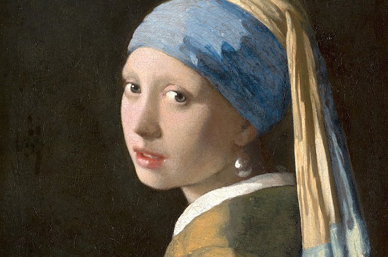 Het schilderij Meisje met de parel. Bron: Johannes Vermeer, Mauritshuis, via Wikimedia Commons