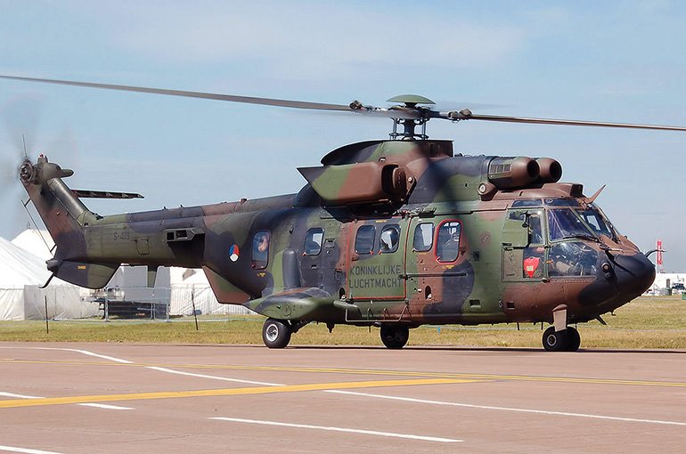 Helikopter van de Nederlandse Luchtmacht, Eurocopter AS 532U2 Cougar Mk 2. Foto: via Wikimedia Commons