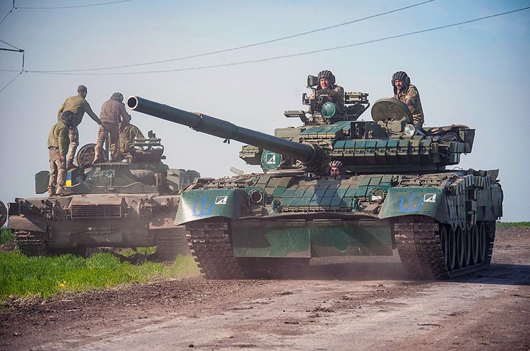 Oekraïense tank. Foto: 93rd Mechanized Brigade of Ukrainian Ground Forces, via Wikimedia Commons (public domain)